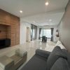 ให้เช่า หรือขาย บ้านทาวน์เฮ้าส์ เพล็กซ์ บางนา 3 ชั้น 3 ห้องนอน โทร 094-327-8878